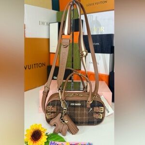Steve Madden Tan and Brown Checkered Crossbody Bag